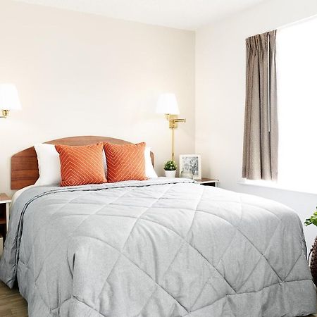 Intown Suites Extended Stay Chicago Il - Oakbrook Villa Park Kültér fotó